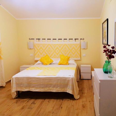 Le Orchidee Hotel Bosa Ngoại thất bức ảnh