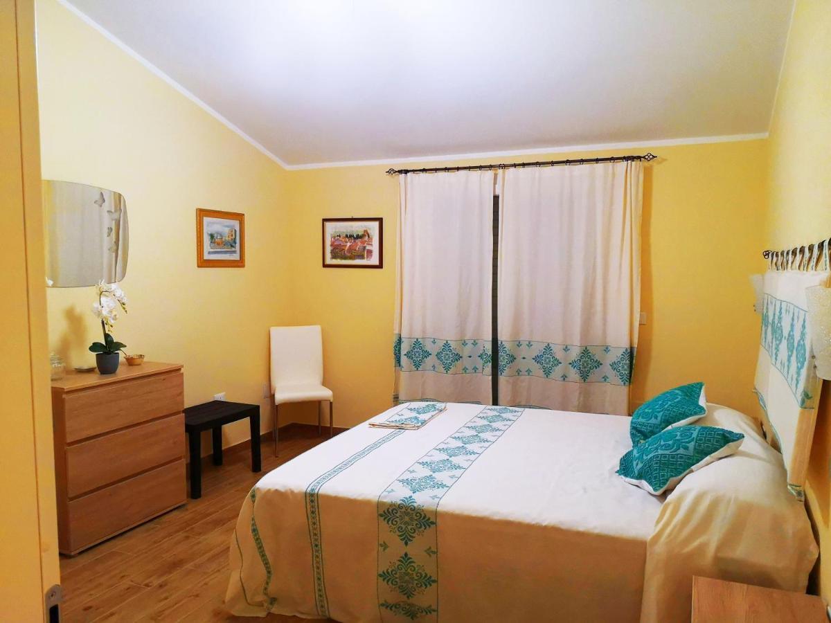 Le Orchidee Hotel Bosa Ngoại thất bức ảnh