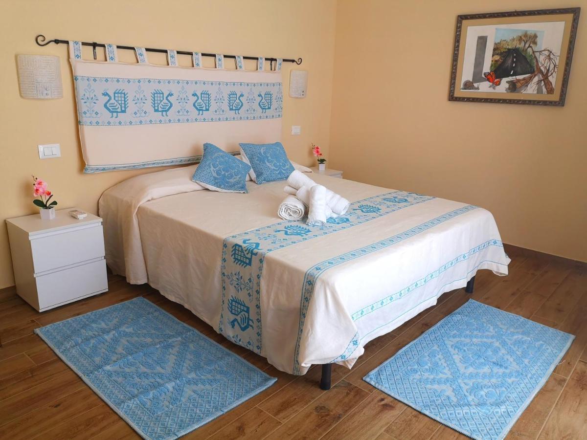 Le Orchidee Hotel Bosa Ngoại thất bức ảnh