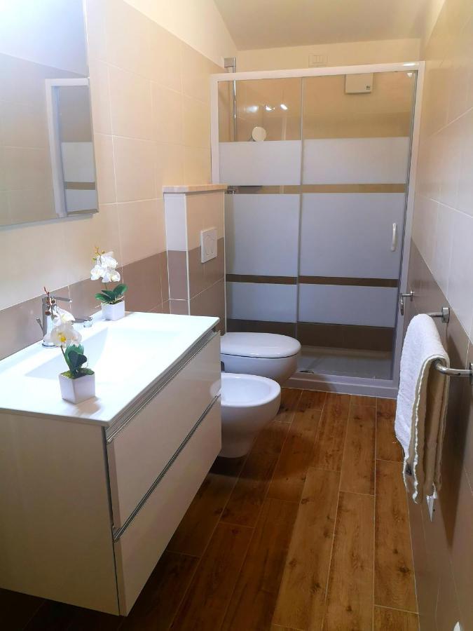 Le Orchidee Hotel Bosa Ngoại thất bức ảnh